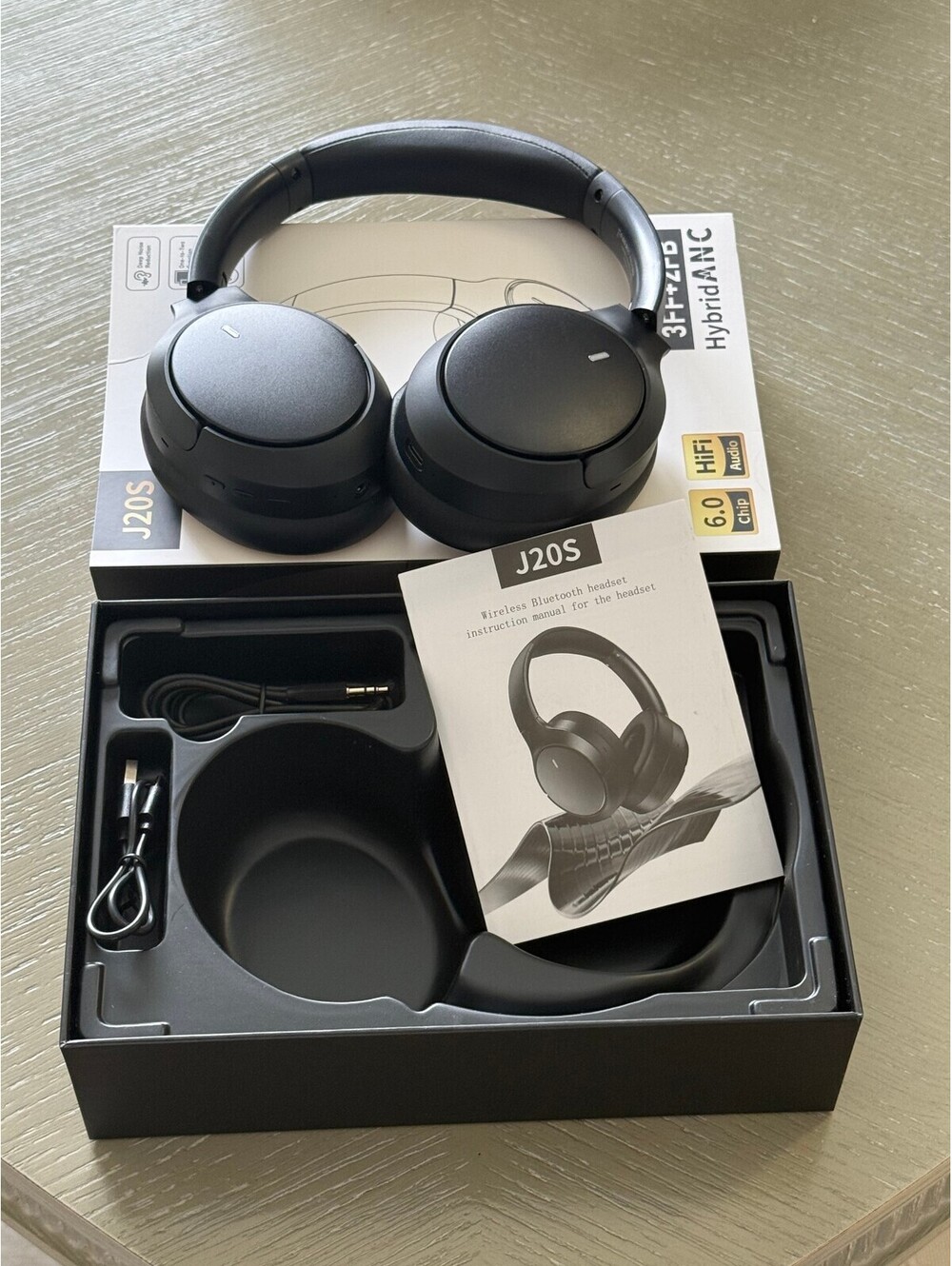 Audífonos J20S Bluetooth 6.0 con Cancelación de Ruido Híbrida ANC